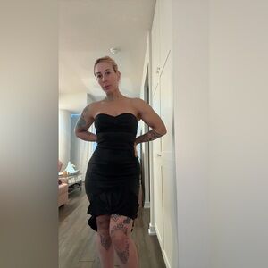 Elegant Black Strapless Cocktail Dress